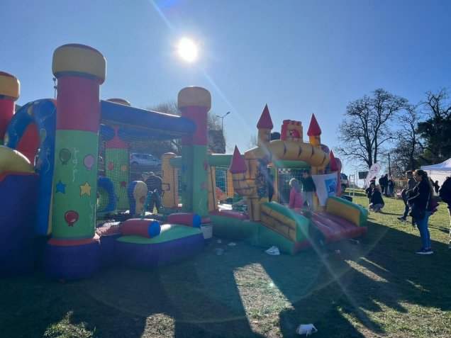 Con una gran convocatoria, comenzó la Kermesse Rural